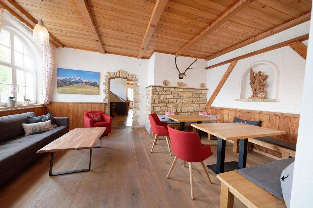 Hotel Garni Alpengruss Отель Гармиш-Партенкирхен