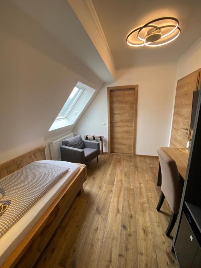 Hotel Garni Alpengruss Гармиш-Партенкирхен